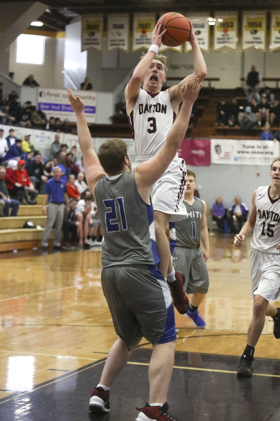 Amity vs. Dayton 3A Boys Semifinals